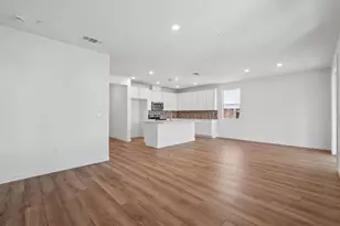 1525 Carp Wy, Sacramento, CA 95832 - Photo 6