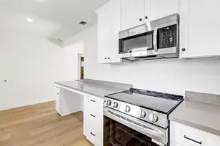 1501 Eastern Ave, Sacramento, CA 95864 - Photo 16