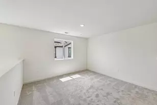 8028 Monkeyflower Wy, Sacramento, CA 95832 - Photo 18