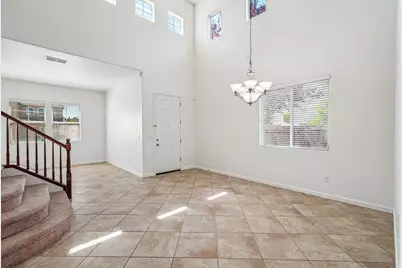 10538 Arianne Drive, Stockton, CA 95209 - Photo 4