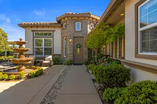 832 Royal Troon Pl, El Dorado Hills, CA 95762 - Photo 2