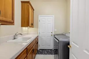 832 Royal Troon Pl, El Dorado Hills, CA 95762 - Photo 16