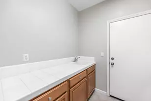 10272 Beckley Way, Elk Grove, CA 95757 - Photo 38