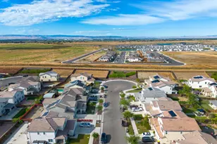 17516 Gemini Ct, Lathrop, CA 95330 - Photo 52