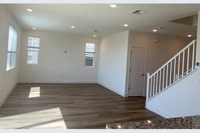8121 Oxbow Landing Loop, Roseville, CA 95747 - Photo 6