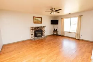 822 E Glenwood, Turlock, CA 95380 - Photo 6