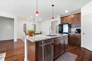 9327 Wild Lilac Cir, Sacramento, CA 95829 - Photo 20