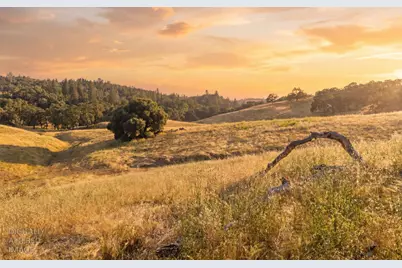 12850 Fiddletown Rd, Fiddletown, CA 96269 - Photo 2