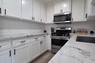 5171 49th St, Sacramento, CA 95820 - Photo 12