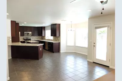 3304 Cardinal Flower Avenue, Modesto, CA 95355 - Photo 10