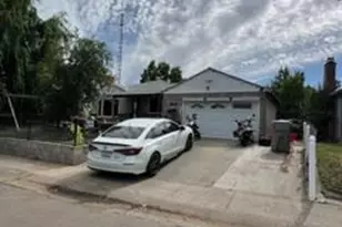 5231 Whittier Dr, Sacramento, CA 95820 - Photo 4