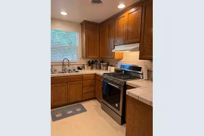 465 W 22nd Street, Tracy, CA 95376 - Photo 10