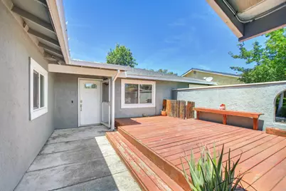 8227 Longden Circle, Citrus Heights, CA 95610 - Photo 2