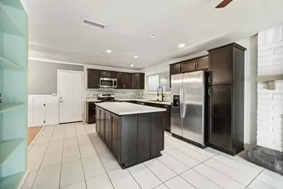 8227 Longden Circle, Citrus Heights, CA 95610 - Photo 6