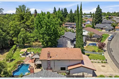 8359 Newbridge Way, Citrus Heights, CA 95610 - Photo 76