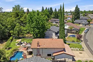 8359 Newbridge Way, Citrus Heights, CA 95610 - Photo 76