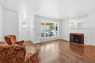 617 45th St, Sacramento, CA 95819 - Photo 8