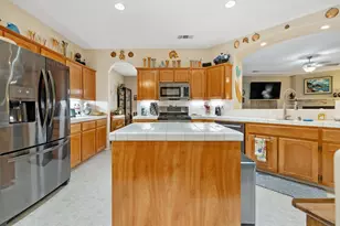 1547 W Claridge Ct, Hanford, CA 93230 - Photo 24