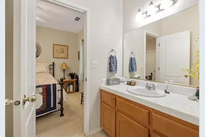 1547 W Claridge Court, Hanford, CA 93230 - Photo 12
