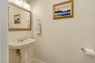 1547 W Claridge Ct, Hanford, CA 93230 - Photo 16
