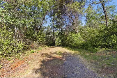 16429 Vierra Road, Browns Valley, CA 95972 - Photo 8