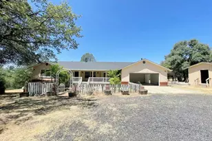 127 Eagle Vista Dr, Oroville, CA 95966 - Photo 2