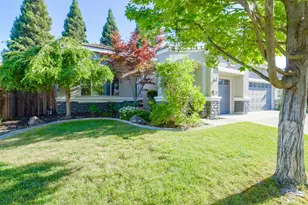 1749 Greywood Cir, Roseville, CA 95747 - Photo 24