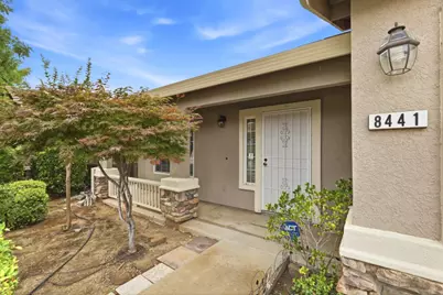 8441 Felton Crest Way, Elk Grove, CA 95624 - Photo 4