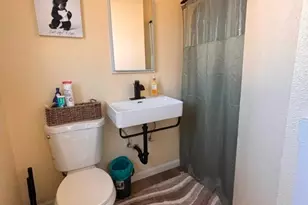 718 6th St, Modesto, CA 95354 - Photo 36