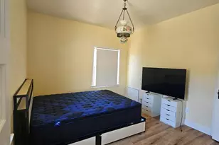 718 6th St, Modesto, CA 95354 - Photo 8