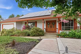 1360 Delone Dr, Yuba City, CA 95991 - Photo 2