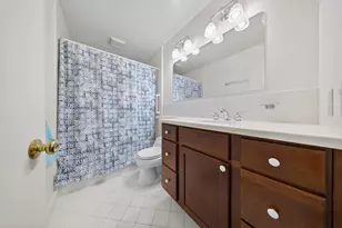 2279 Swarthmore Dr, Sacramento, CA 95825 - Photo 44