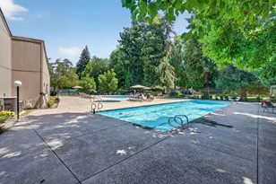 2279 Swarthmore Dr, Sacramento, CA 95825 - Photo 50