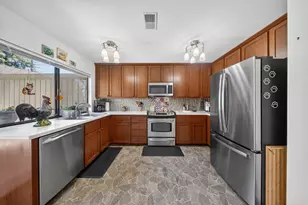 2279 Swarthmore Dr, Sacramento, CA 95825 - Photo 24