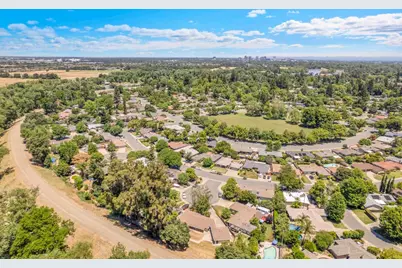 832 Prow Court, Sacramento, CA 95822 - Photo 40
