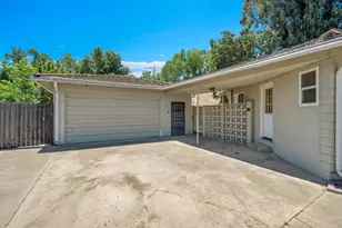 832 Prow Ct, Sacramento, CA 95822 - Photo 4