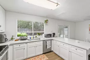 3030 Albany Ave, Davis, CA 95618 - Photo 16