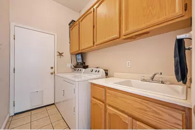 8311 Oakwood Hills Circle, Citrus Heights, CA 95610 - Photo 46