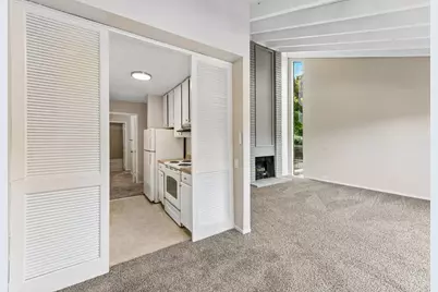 2292 Woodside Lane #12, Sacramento, CA 95825 - Photo 10