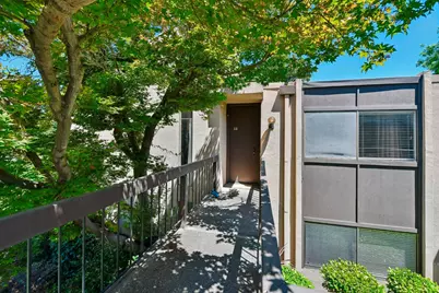 2292 Woodside Lane #12, Sacramento, CA 95825 - Photo 2