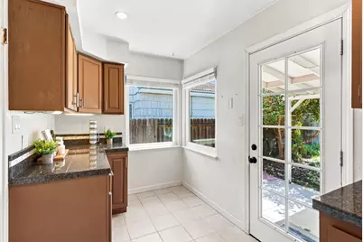 3704 Ardmore Road, Sacramento, CA 95821 - Photo 14