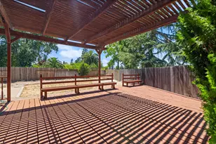6427 Canyon Creek Way, Elk Grove, CA 95758 - Photo 38