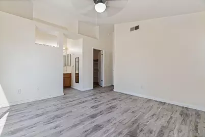 6427 Canyon Creek Way, Elk Grove, CA 95758 - Photo 22