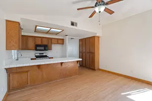 6427 Canyon Creek Way, Elk Grove, CA 95758 - Photo 14