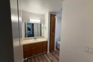 2810 Vi Ct, Yuba City, CA 95993 - Photo 10