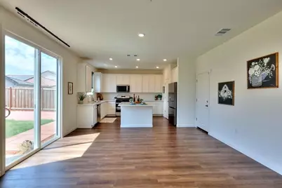 5439 Drawbridge Way, Riverbank, CA 95367 - Photo 14
