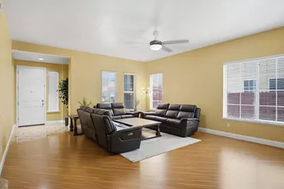 1501 Tristan Court, Hughson, CA 95326 - Photo 8