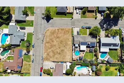 608 Darrough, Yuba City, CA 95991 - Photo 2