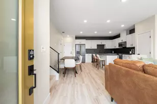 2007 Odin Walk, Sacramento, CA 95835 - Photo 8