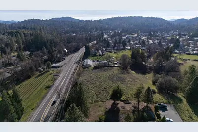 527 E Highway 4, Murphys, CA 95247 - Photo 8